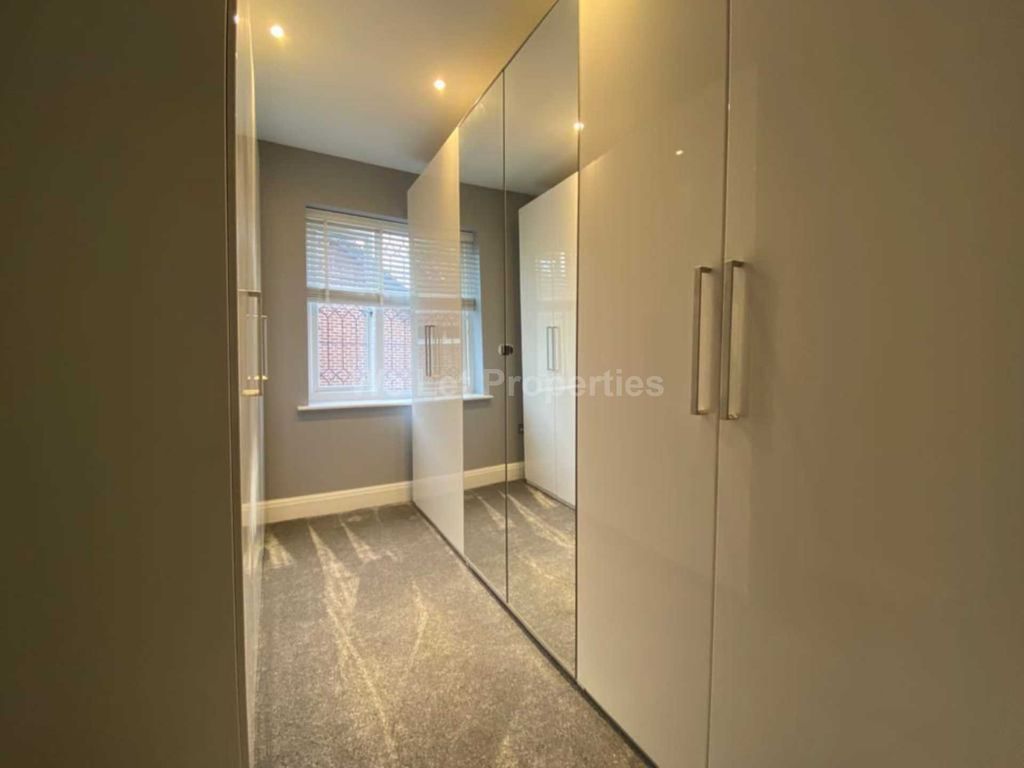 Additional image 16 of 7 bed detached house to rentSt Michaels Avenue, Bramhall SK7