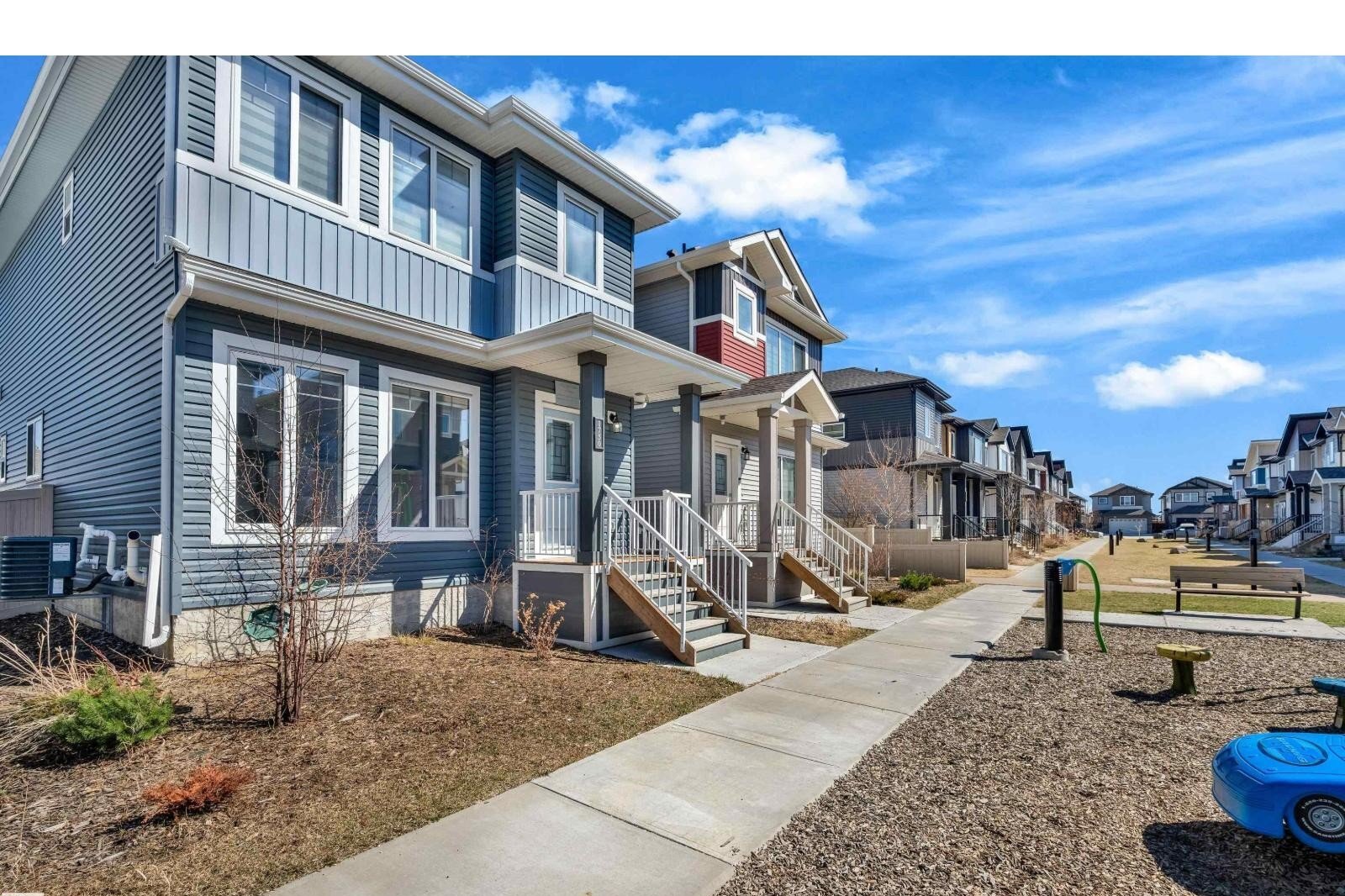 Additional image 8 of 1750 25a Street NW, Edmonton, AB, T6T2H9