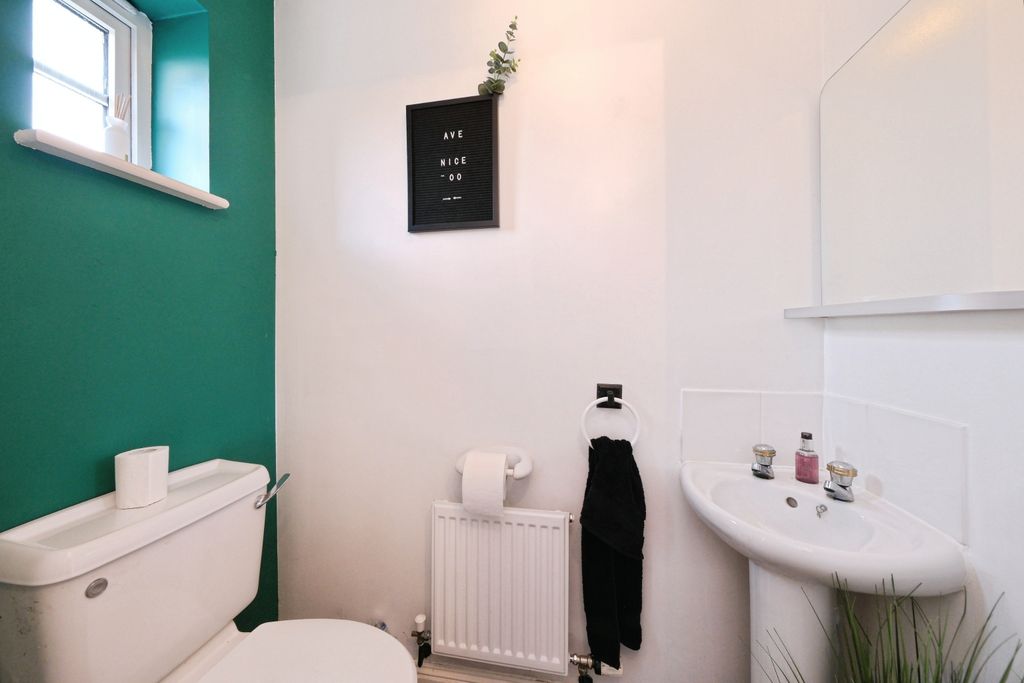 Additional image 13 of 3 bed semi-detached house for saleFisher Close, Sutton-In-Ashfield NG17