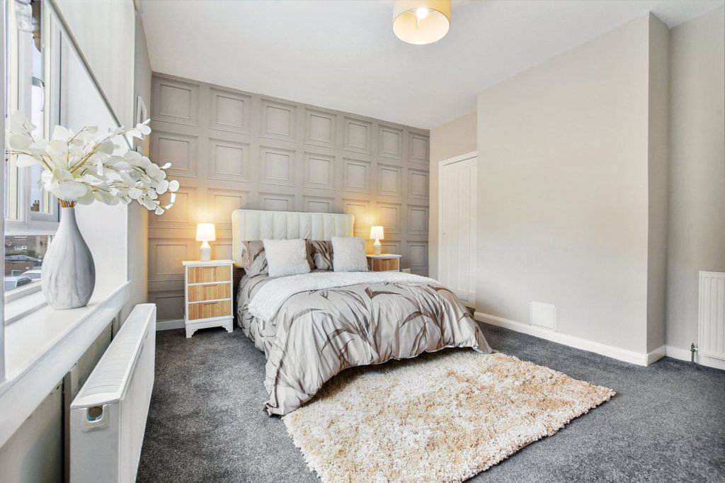 Additional image 9 of 2 bed flat for saleBurns Crescent, Girdle Toll, Irvine KA11