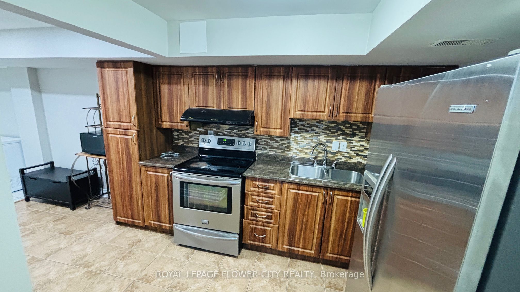 Additional image 2 of 952 Clark Boulevard, Milton, ON, L9T 6P6
