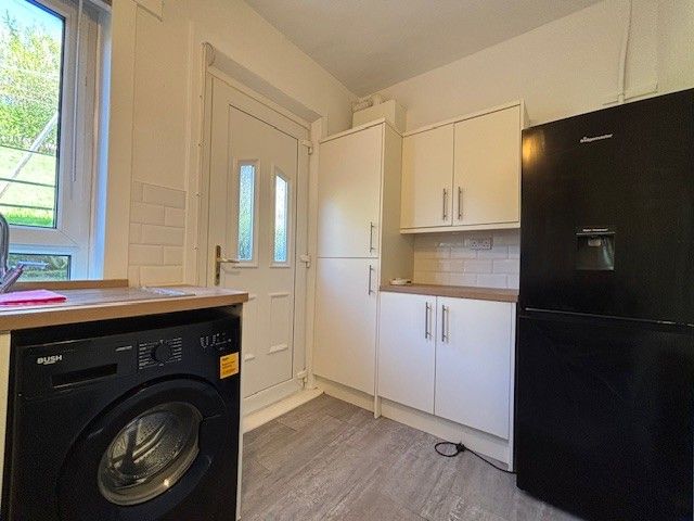 Additional image 5 of 2 bed flat to rentRose Street, Greenock PA16