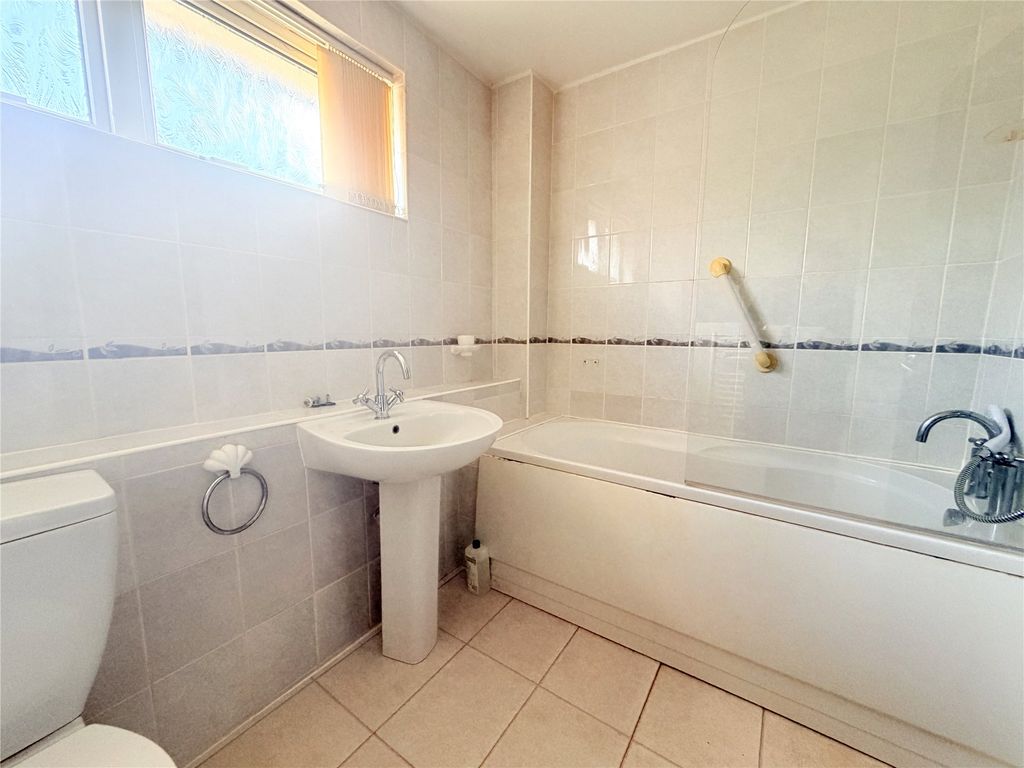 Additional image 4 of 3 bed semi-detached house to rentEdwards Close, Plymouth, Devon PL7