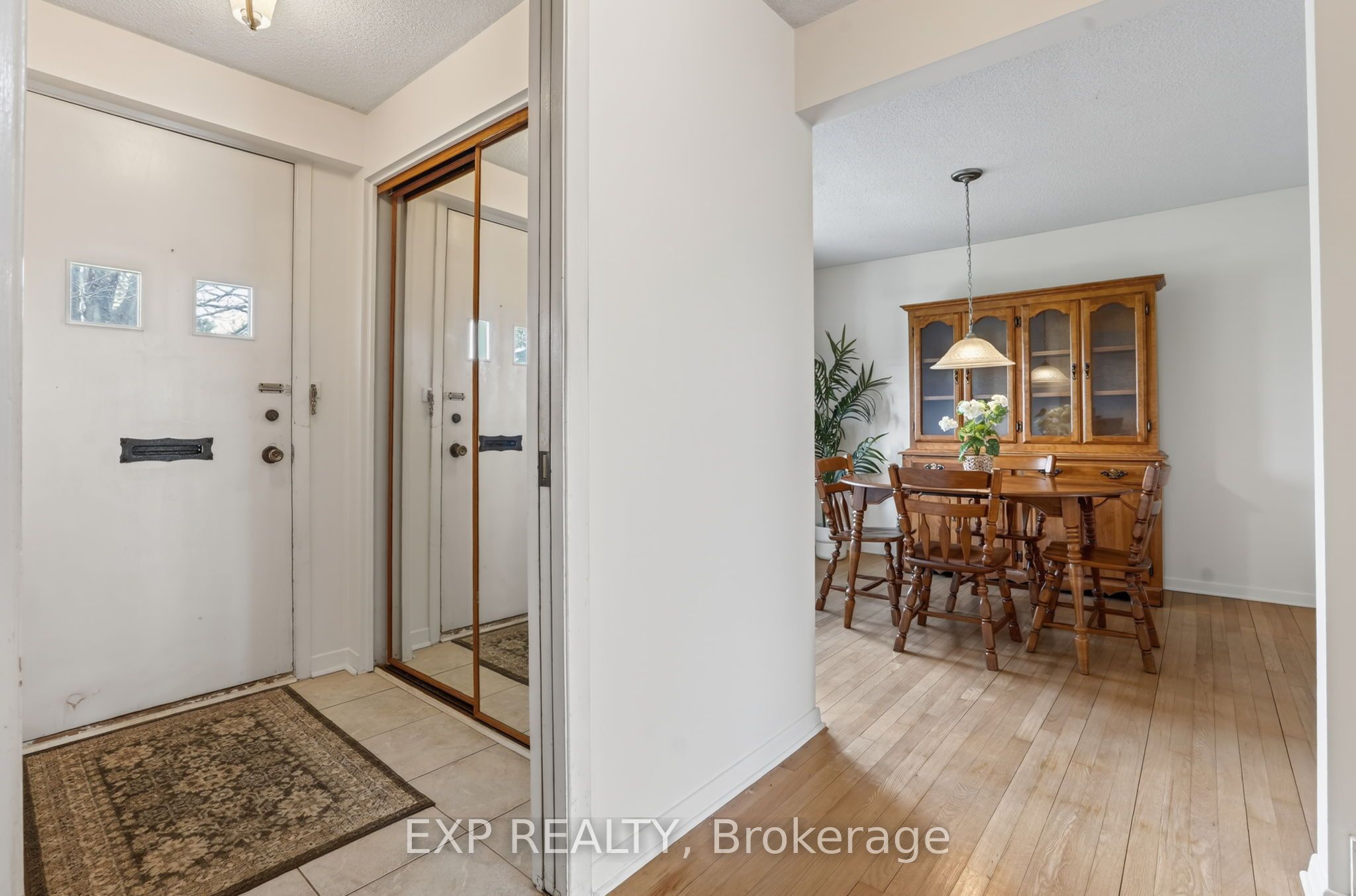 Additional image 3 of 652 Glenhurst Crescent, Ottawa, ON, K1J 7B7