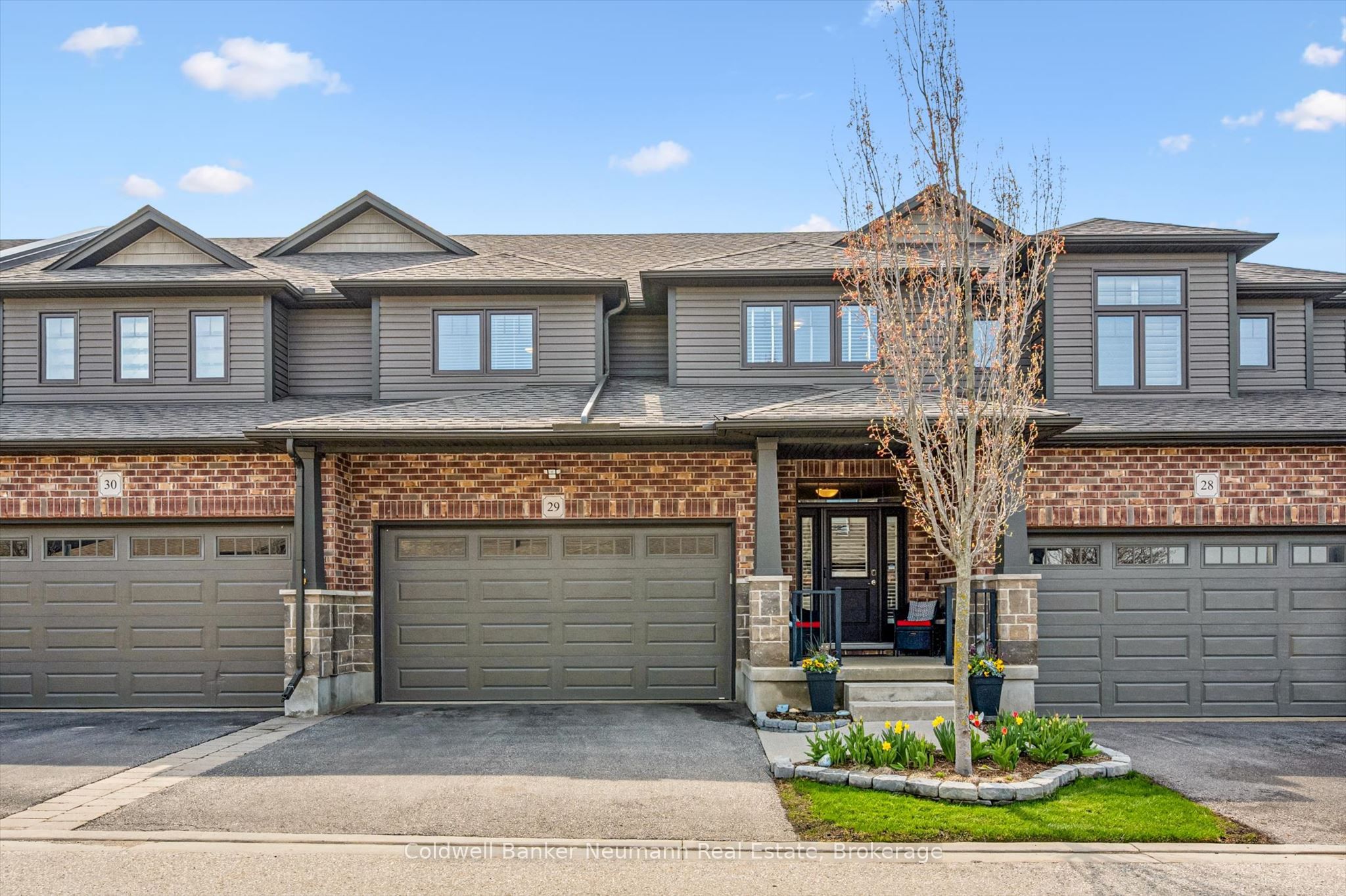 29-254 Gosling Gardens, Guelph, ON, N1L 0M4