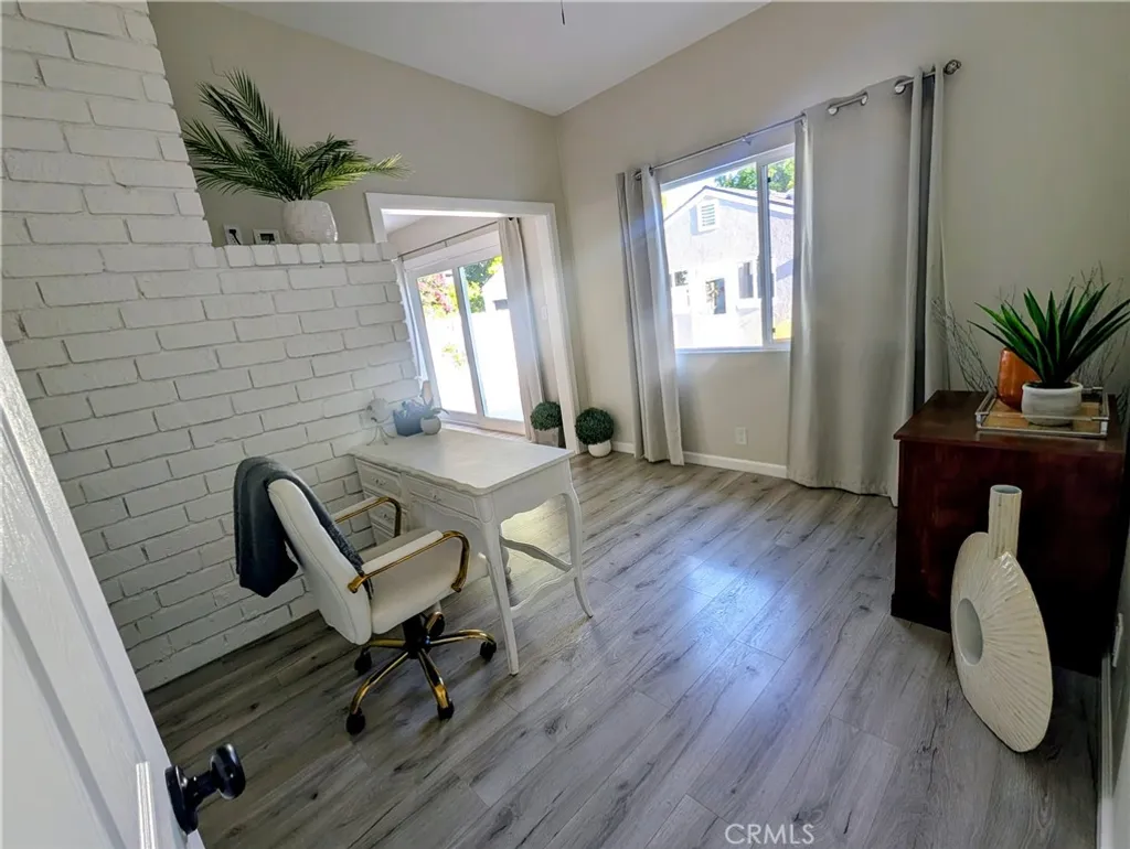 Additional image 21 of 23130 Victory Blvd, Woodland Hills, CA 91367