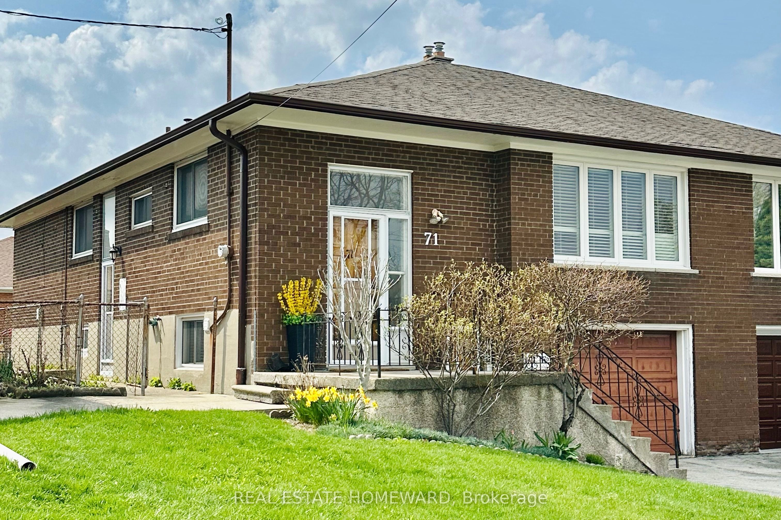 Additional image 3 of 71 Thwaite Avenue, Toronto, ON, M3L 2C8