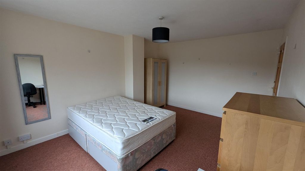 Additional image 39 of 6 bed shared accommodation to rentTeddington Close, Bath BA2