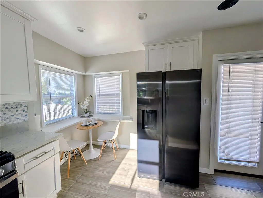 Additional image 43 of 23130 Victory Blvd, Woodland Hills, CA 91367