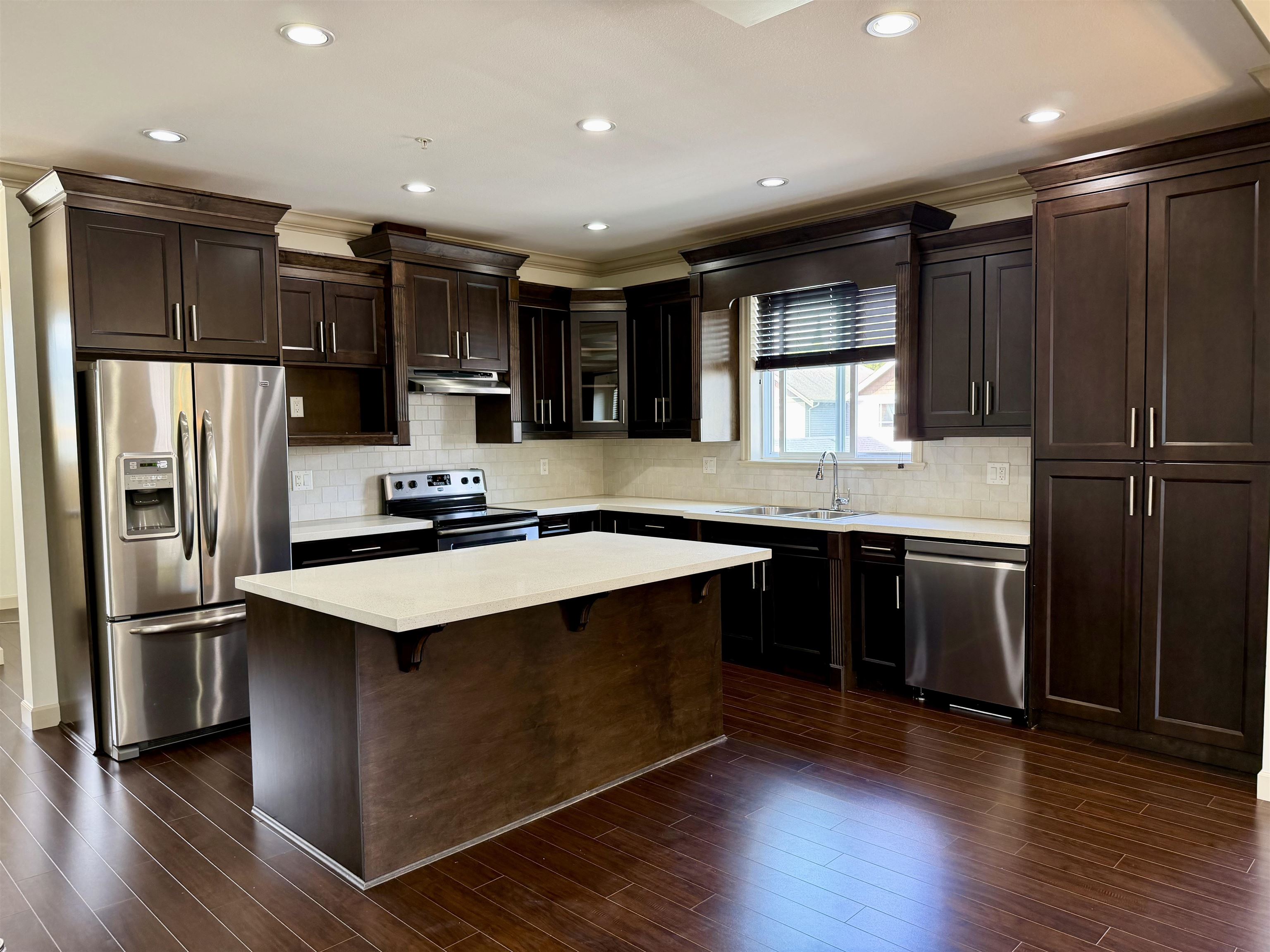 Additional image 3 of 11972 239 Street, Maple Ridge, BC, V4R 1W4