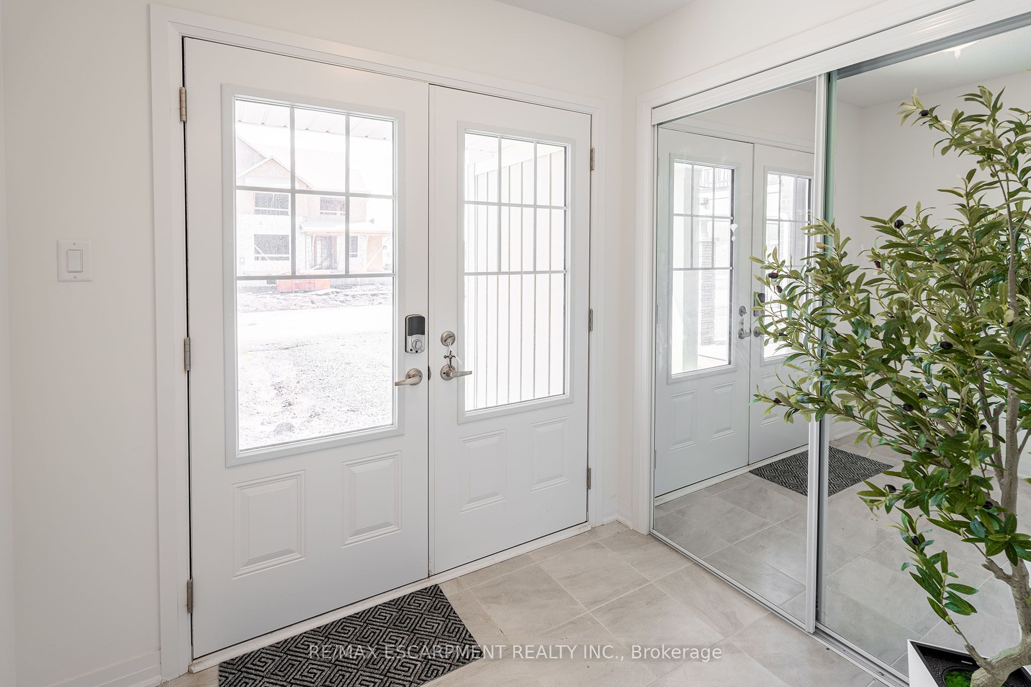 Additional image 3 of 26 Feather Road, Welland, ON, L3B 0P3