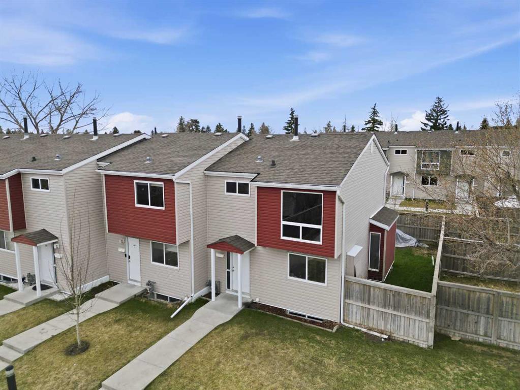 Additional image 4 of 49-5425 Pensacola Crescent SE, Calgary, AB, T2A2G5
