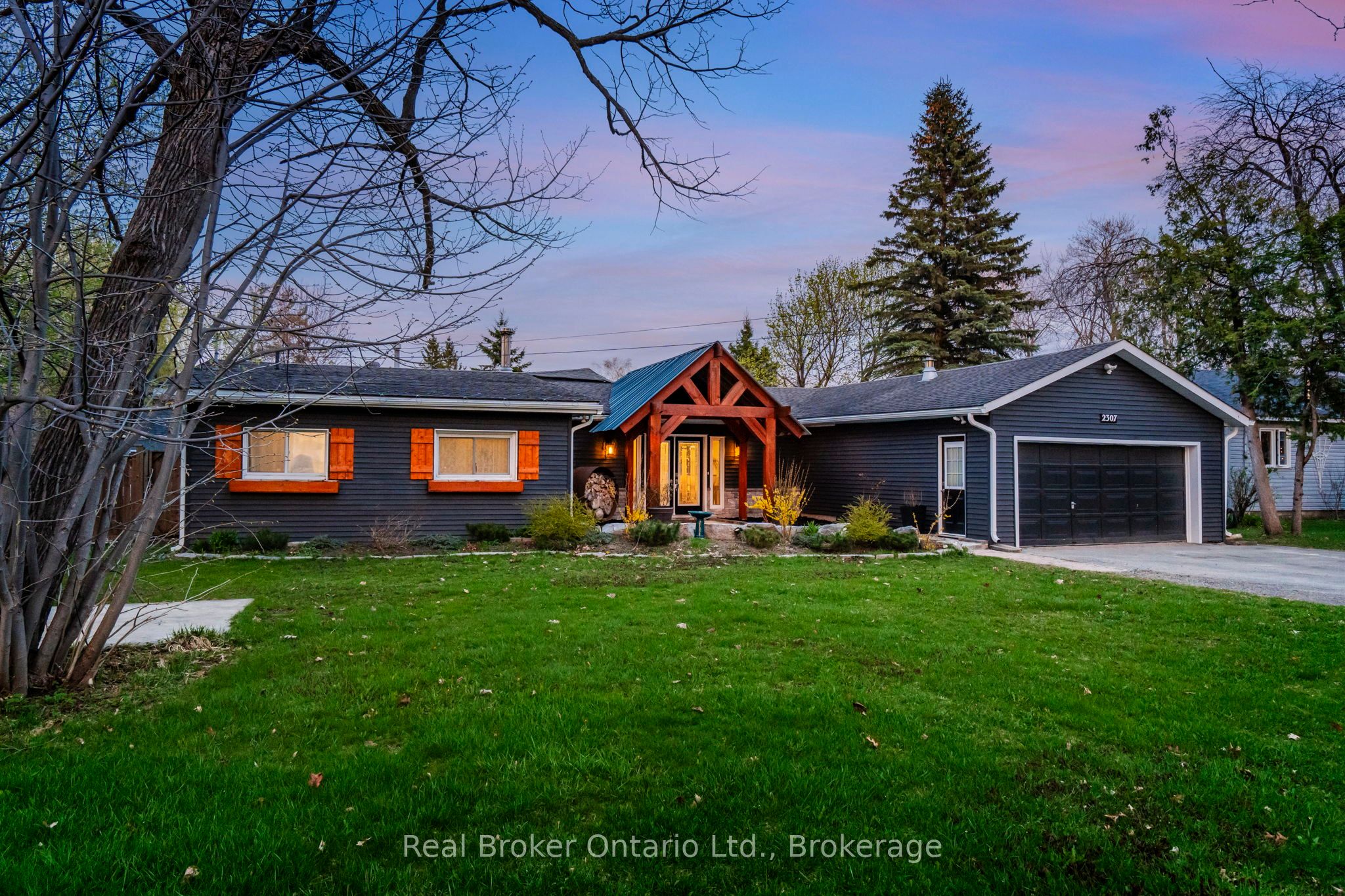 2307 Somers Boulevard, Innisfil, ON, L9S 2E8