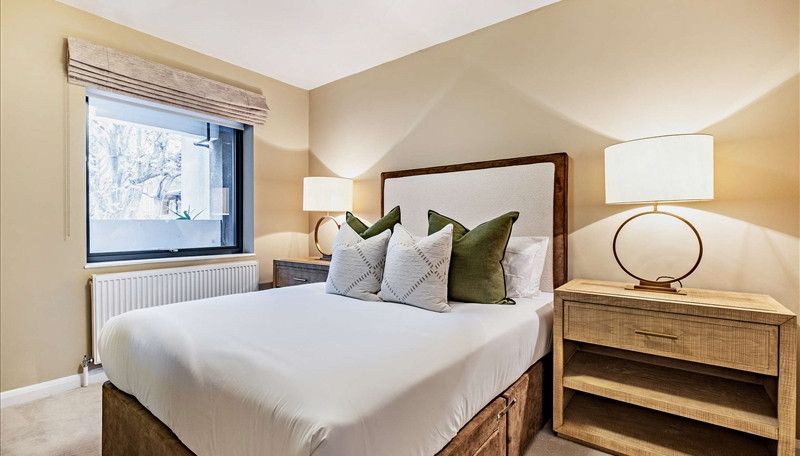 Additional image 3 of 2 bed flat to rentFulham Road, South Kensington SW3