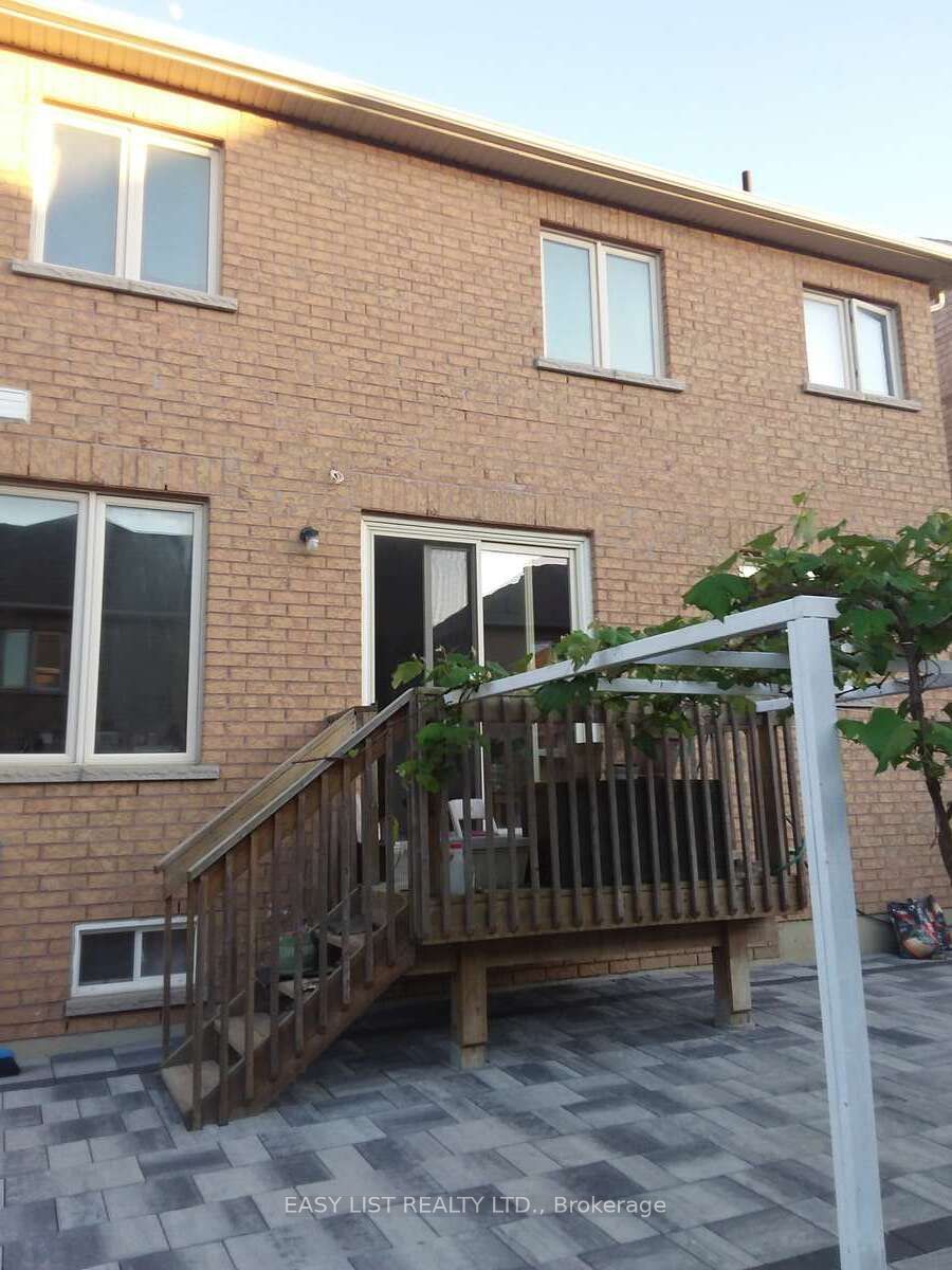Additional image 6 of 16 Grovewood Street, Richmond Hill, ON, L4E 4X4