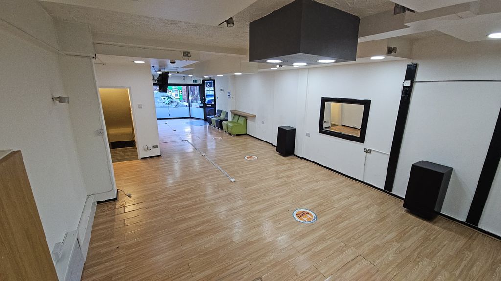 Additional image 7 of 1 bed town house to rentGordon Street, Luton LU1
