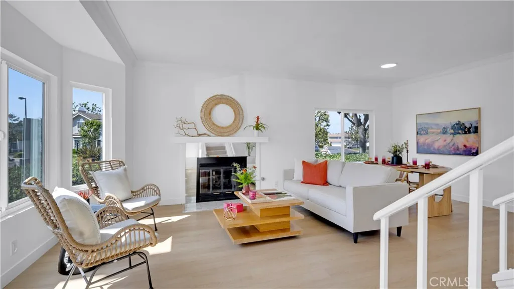 Additional image 9 of 336 Fallingstar, Irvine, CA 92614