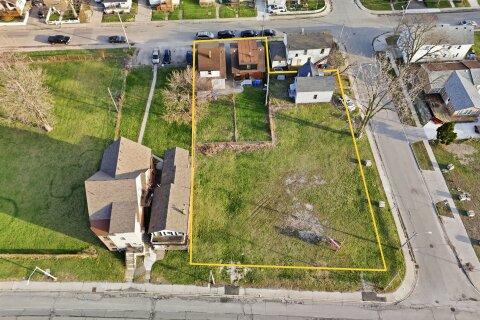 Additional image 8 of 819-829 Riverside Drive E, Windsor, ON, N9A 2T4