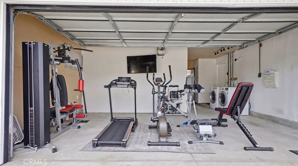 8783 Driftwood Dr, Riverside, CA 92503