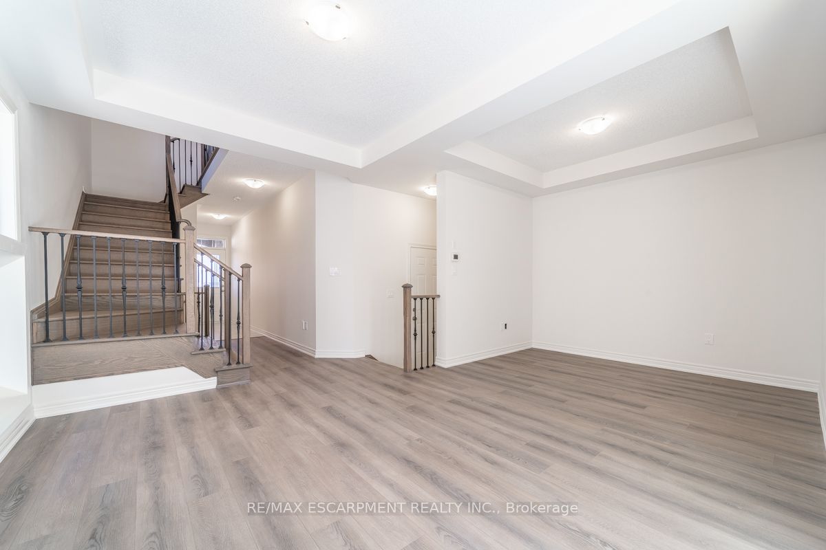 Additional image 4 of 24 Westfield Crescent, Hamilton, ON, L8B 1Y1