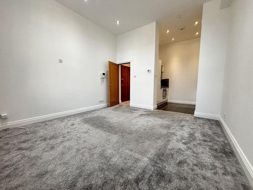 Additional image 4 of 2 bed flat to rentAuchingramont Road, Hamilton ML3