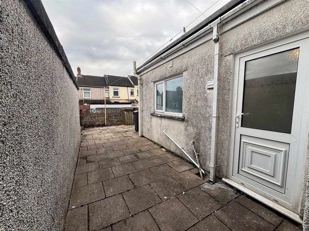 Additional image 26 of 3 bed property to rentBrynonen Terrace, Penydarren, Merthyr Tydfil CF47