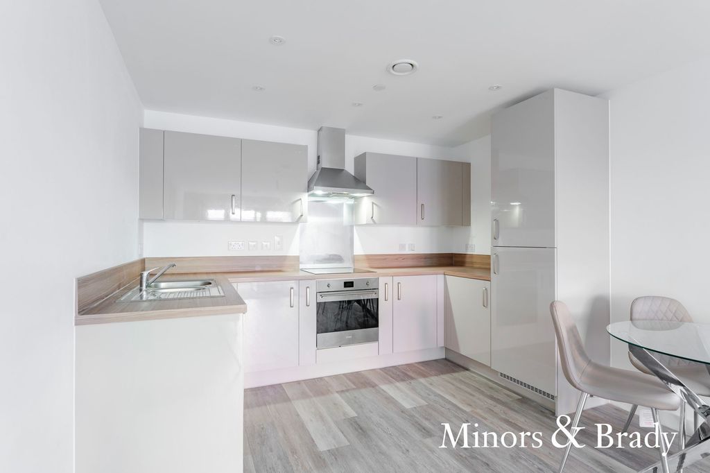 Additional image 3 of 2 bed flat to rentGeoffrey Watling Way, Norwich NR1
