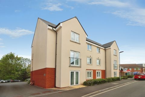 George Holmes Way, Bristol BS16