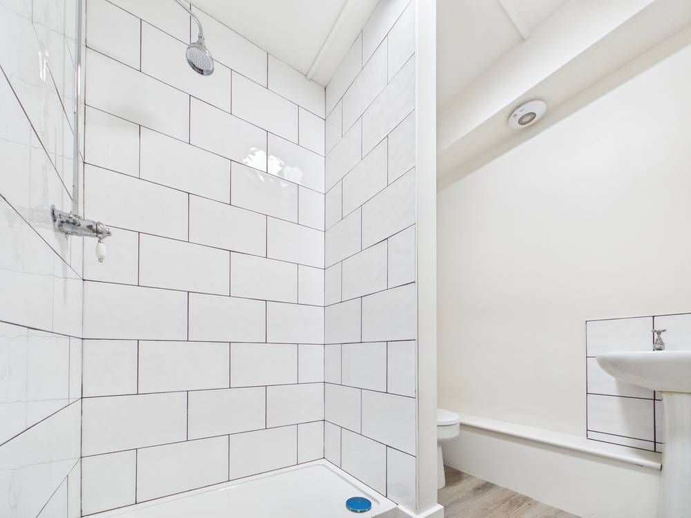 Additional image 13 of 2 bed flat to rentMain Road, Woolverstone, Ipswich, Suffolk IP9