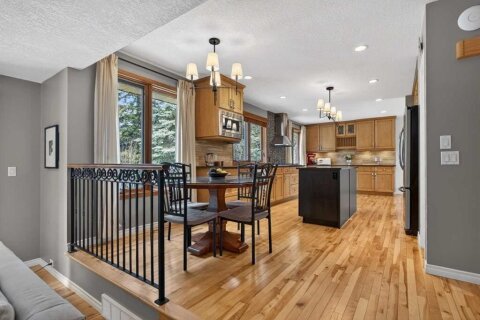 Additional image 8 of 3719 37 Street NW, Calgary, AB, T2L 2J2
