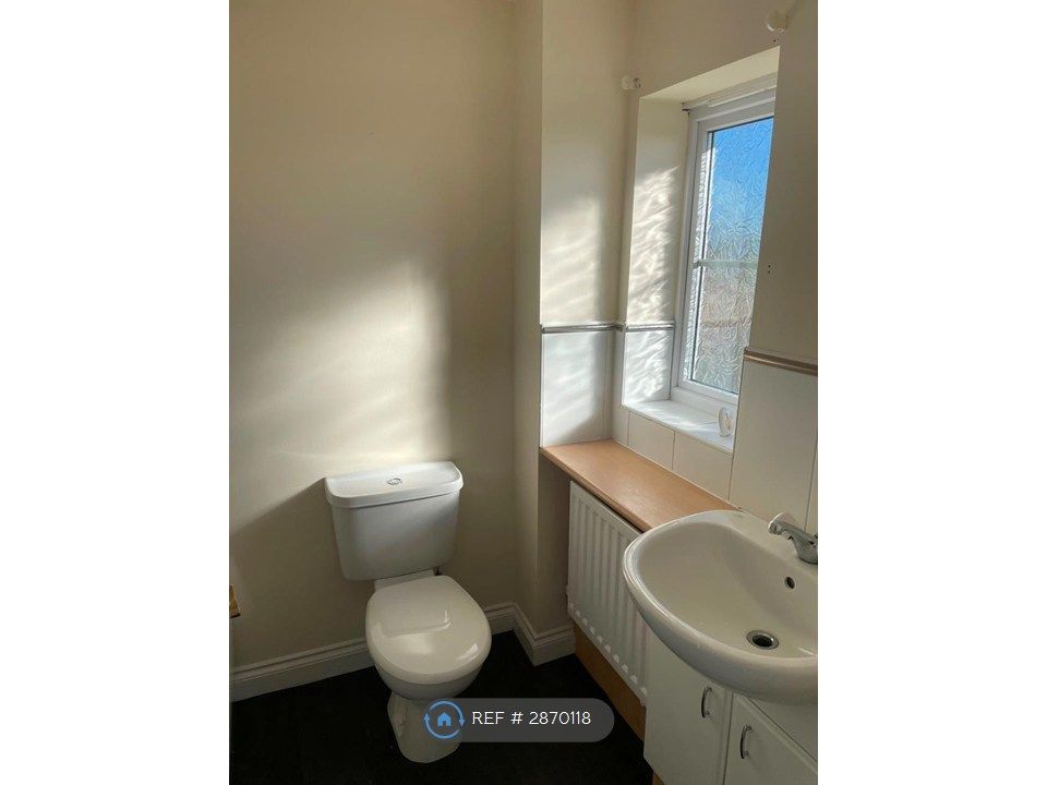 Additional image 18 of 4 bed detached house to rentWindermere Drive, Bridlington YO16