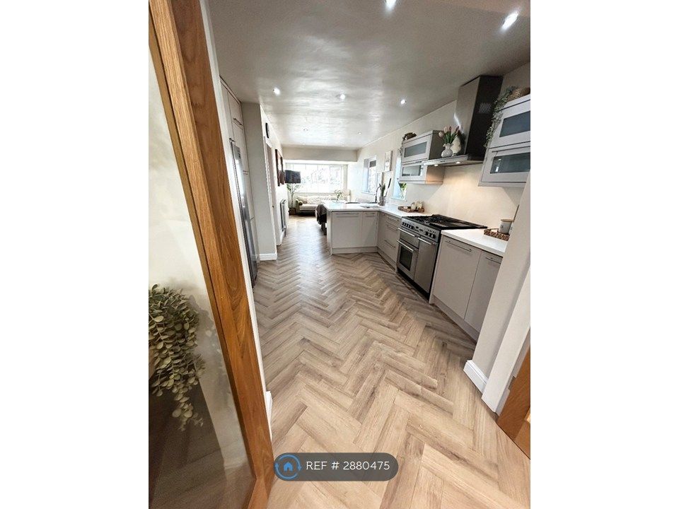 Additional image 9 of 5 bed detached house to rentGrendon Gardens, Darlington DL2