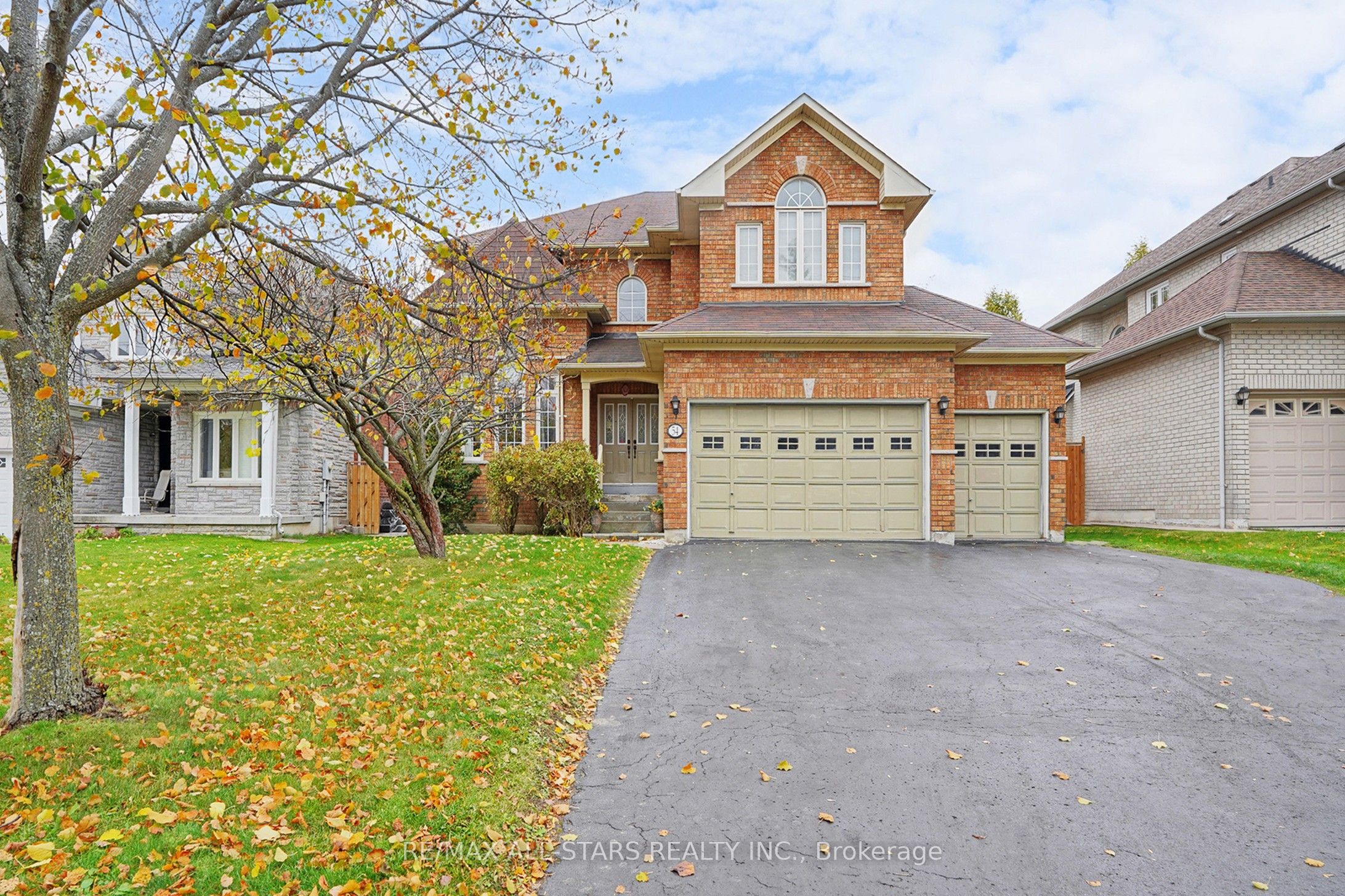 54 Bretton Circle, Markham, ON, L3S 3R1 photo 2