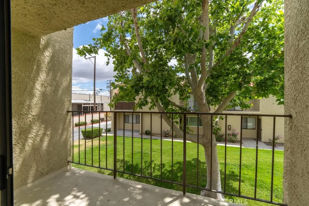 Additional image 19 of 44200 Kingtree Ave Unit 16, Lancaster, CA 93534