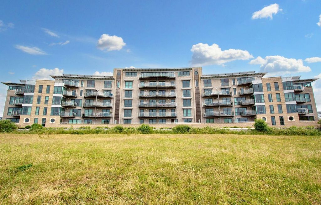 Additional image 3 of 2 bed flat for saleParsonage Way, Plymouth PL4