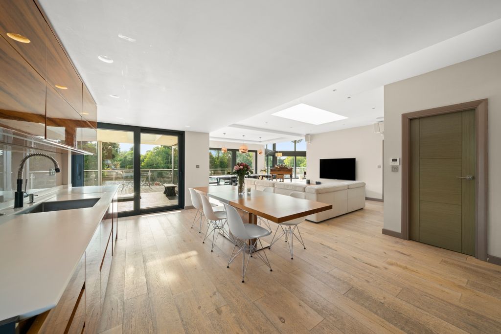 Additional image 8 of 5 bed property for saleFriary Island, Staines, Surrey TW19, United Kingdom