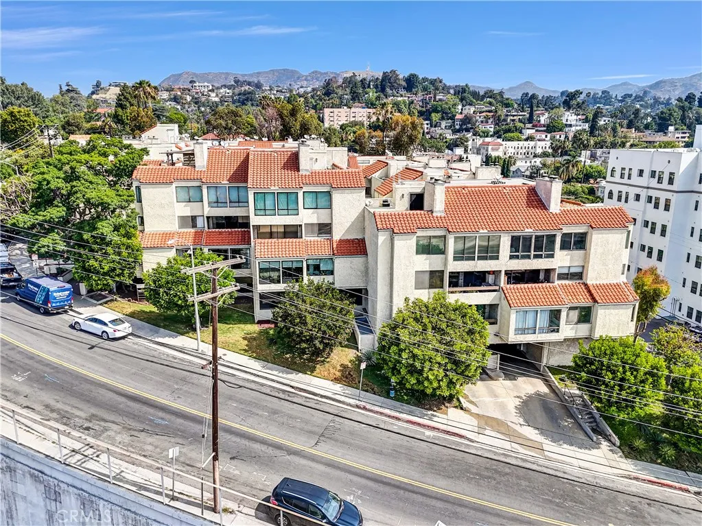 Additional image 57 of 1900 Vine Street Unit 212, Los Angeles, CA 90068