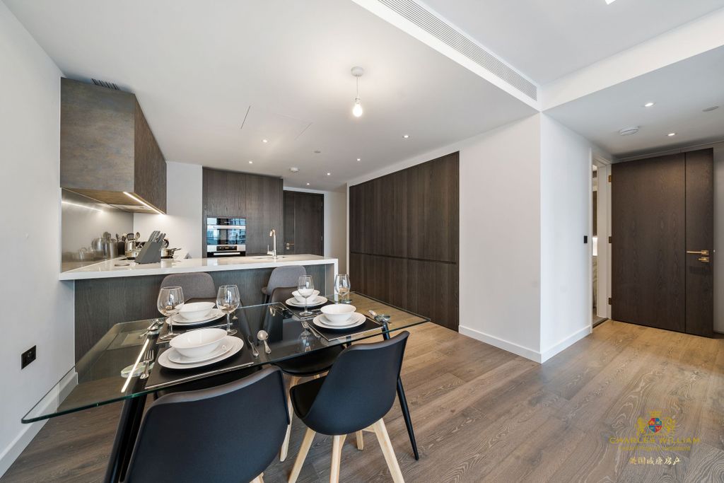 1 bed flat to rentApartment B, 8 Carnation Way, London SW8 photo 4