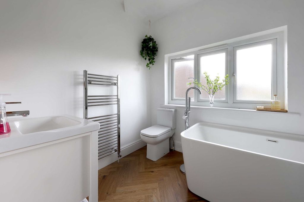 Additional image 17 of 6 bed detached house for saleGregories Road, Beaconsfield, Buckinghamshire HP9