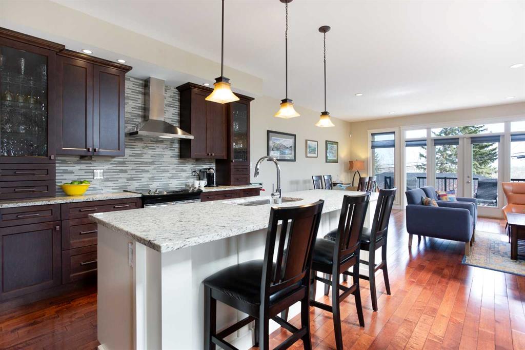 Additional image 5 of 136 43 Avenue NW, Calgary, AB, T2K 0H6