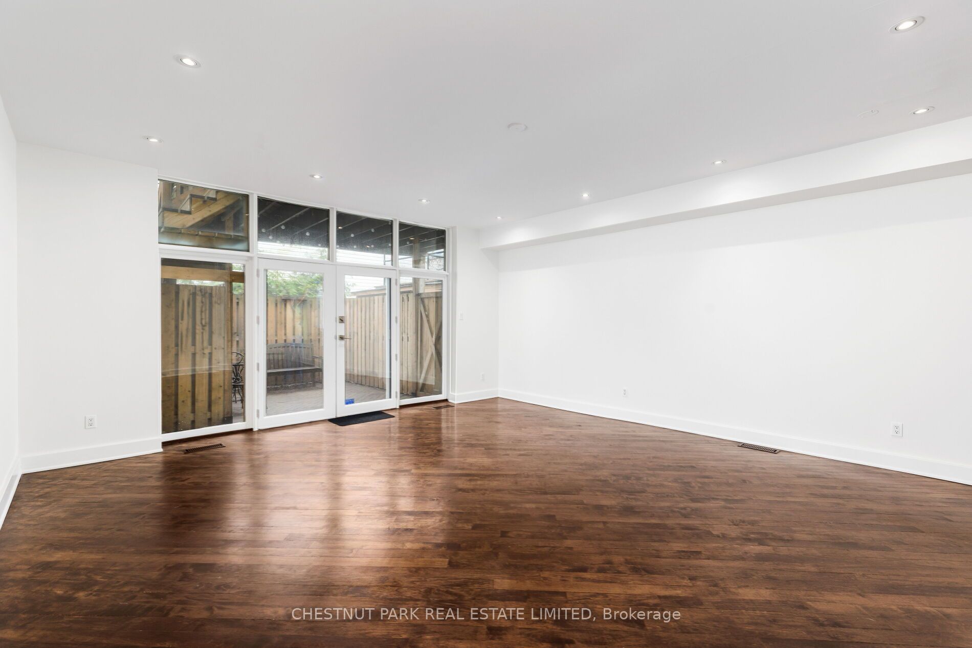 Additional image 2 of Main Fl-734 Huron Street, Toronto, ON, M4V 2W3