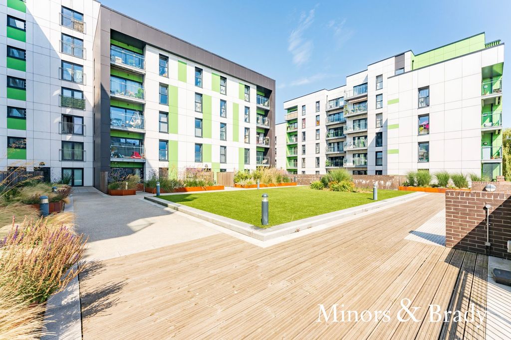 2 bed flat to rentGeoffrey Watling Way, Norwich NR1