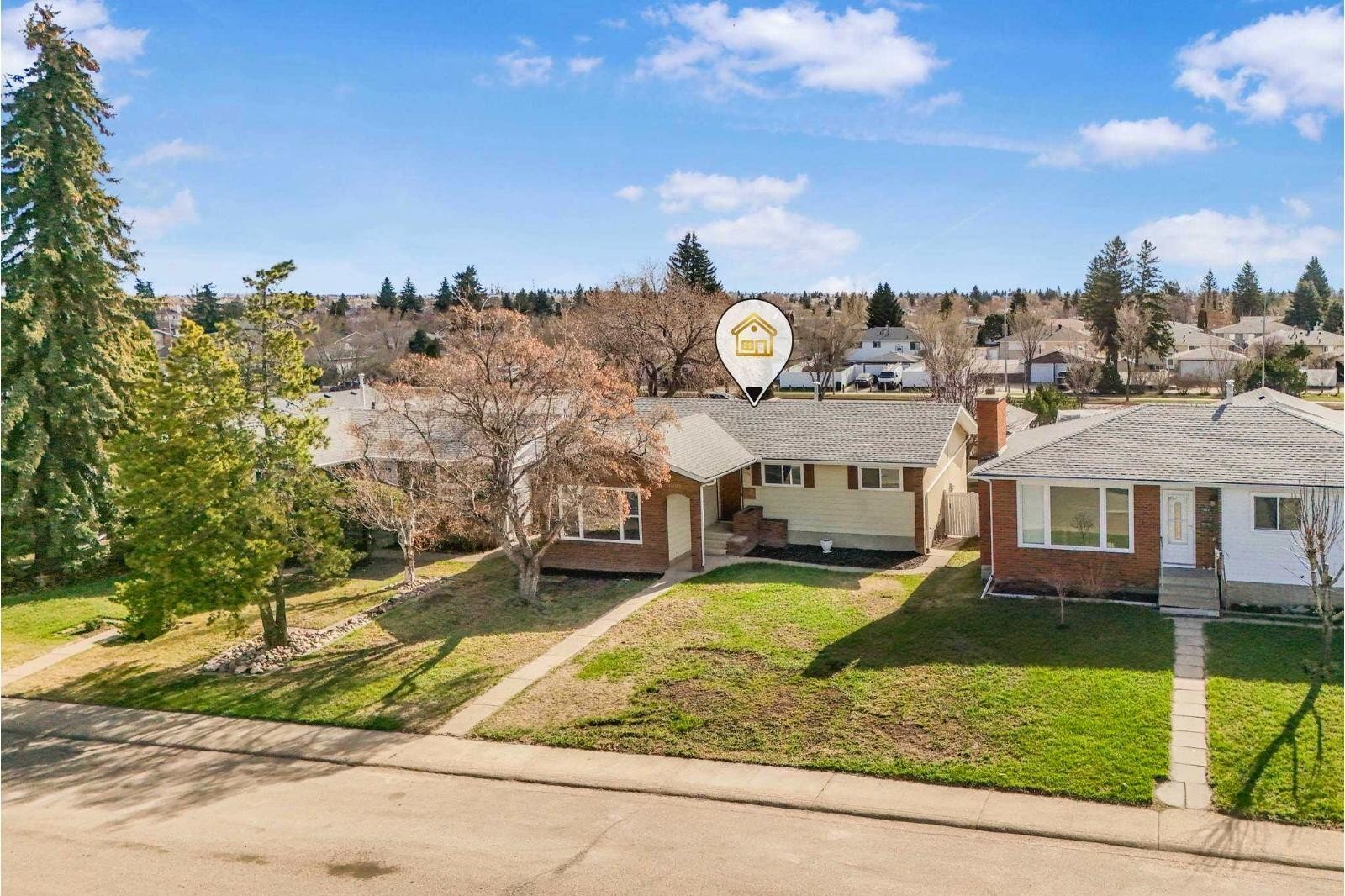 Additional image 8 of 15015 83 Street NW, Edmonton, AB, T5E5T3