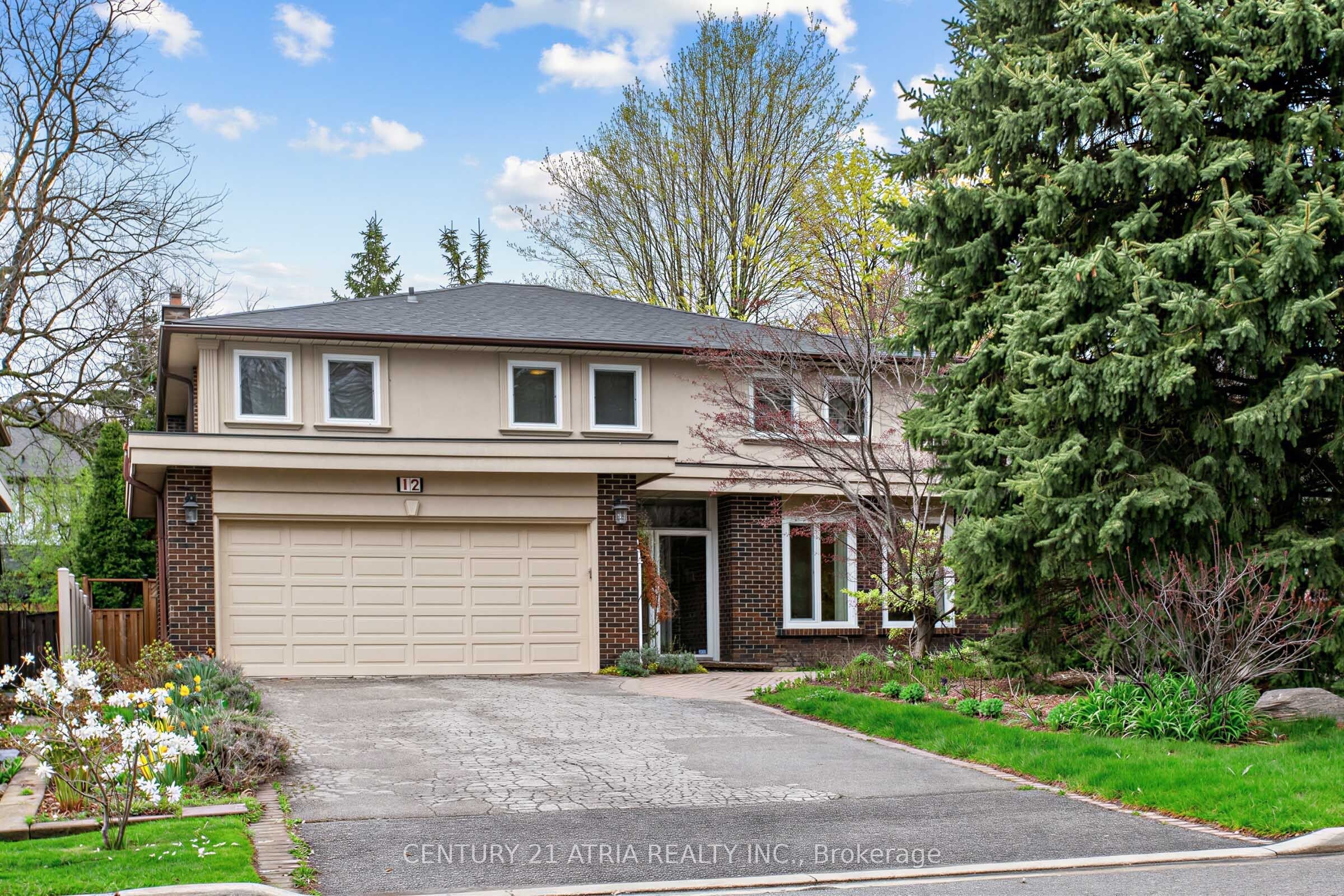 12 Granada Court, Markham, ON, L3T 4V4