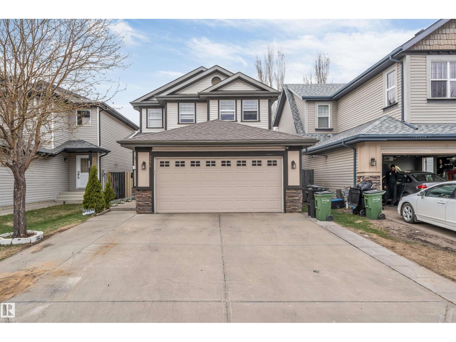 3236 26 Avenue NW, Edmonton, AB, T6T0C6