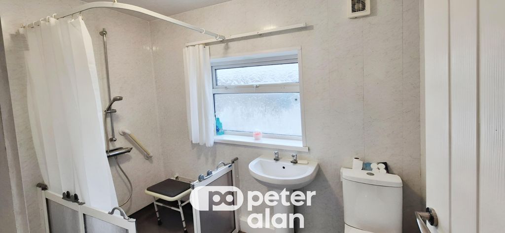 Additional image 5 of 3 bed property to rentPenrhiwtyn Street, Neath SA11