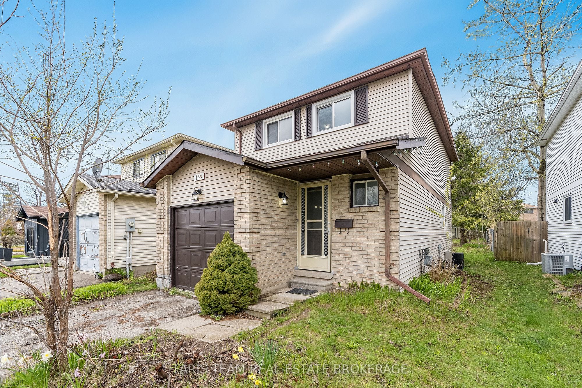 139 Burns Circle, Barrie, ON, L4N 5J8