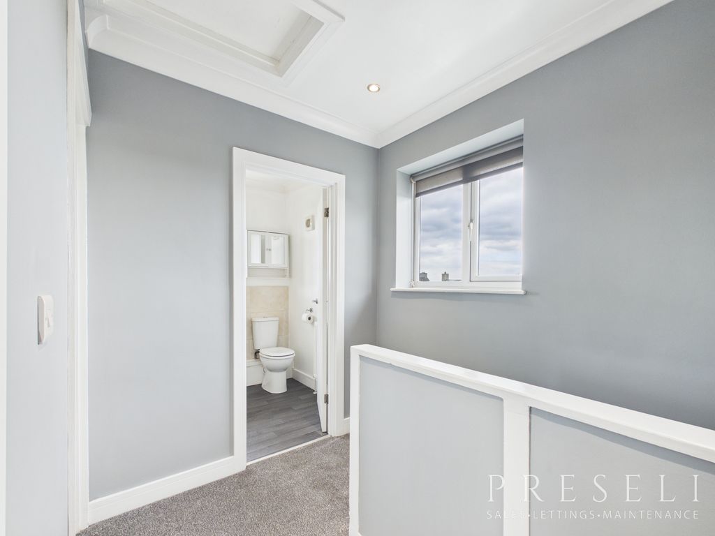 Additional image 8 of 3 bed semi-detached house to rentThe Close, Johnston, Haverfordwest, Pembrokeshire SA62