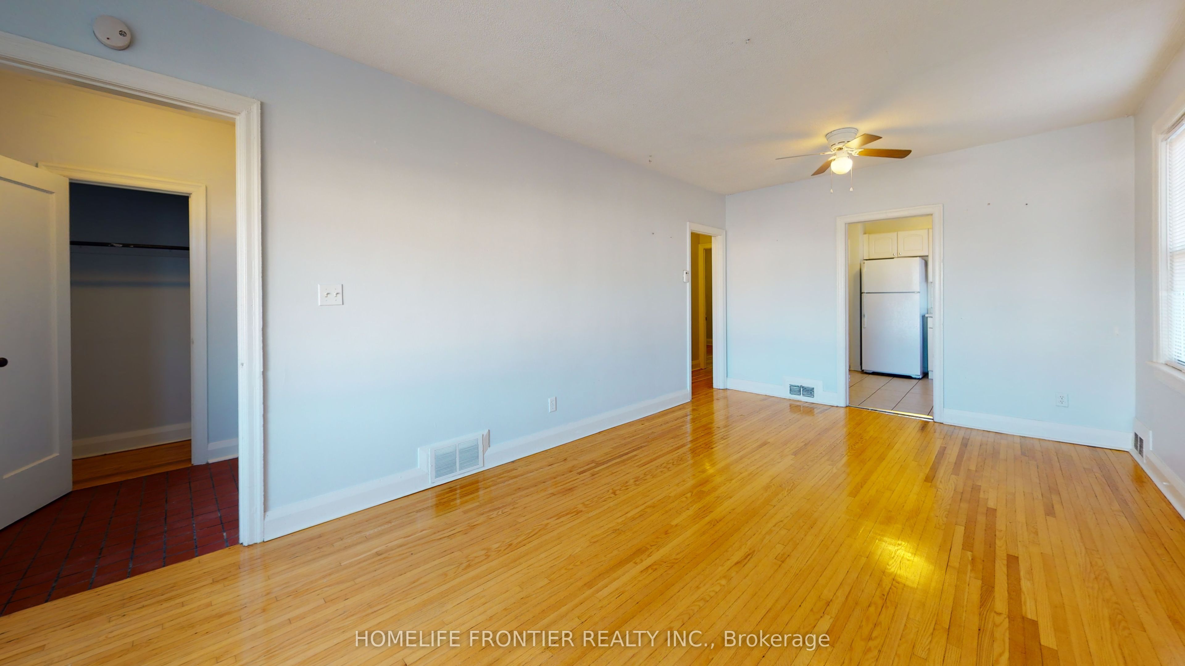 191 Queen Street E, Brampton, ON, L6W 2B3 photo 3