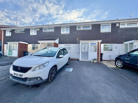 Elmtree Way, Bristol BS15